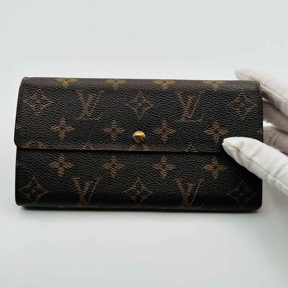 Louis Vuitton Long Monogram Clasp Wallet